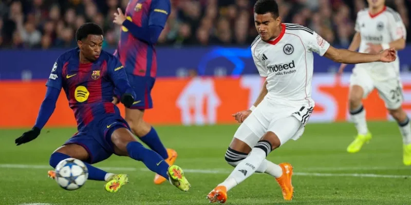 Barca Lội Ngược Dòng Trước Frankfurt Tại Champions League 1 Phong độ hiện tại của Barca và Frankfurt