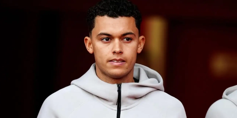  Brennan Johnson chính thức khoác áo Crystal Palace