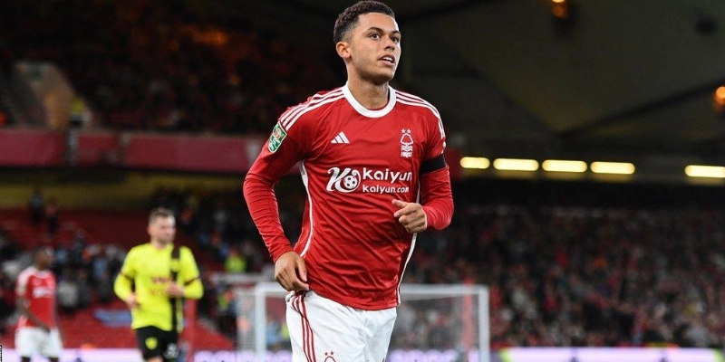 Trụ cột của Nottingham Forest mùa giải 2021 - 2022